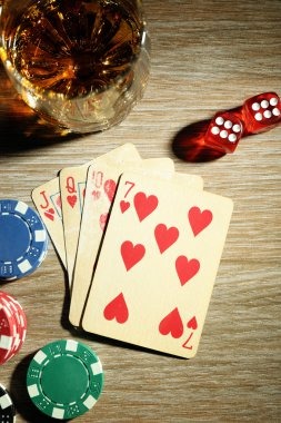 Session history showing past roulette spins with outcomes and payouts